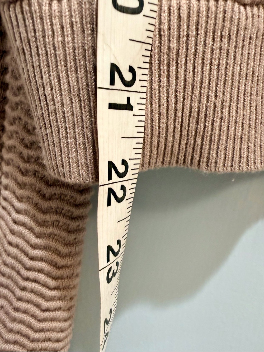 Rachel Zoe Rosette Wavy Knit Cardigan Sweater Women’s XL Tan Gold Lion Button - Picture 8 of 10